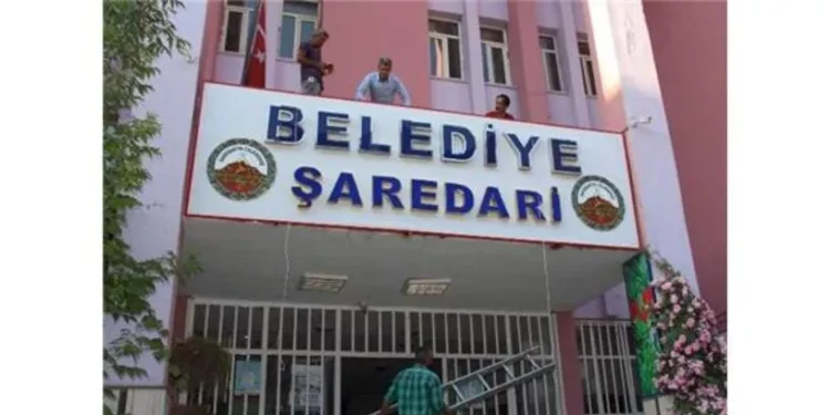 Kayyum gerçeği saklayamadı: Belediye borç batağında