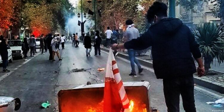 İran esneyecek mi kırılacak mı?* – Abdulmelik Ş. Bekir