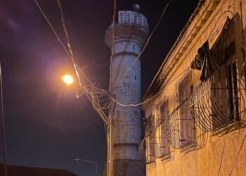 İzmir’de deprem: 3 kişi yaralandı