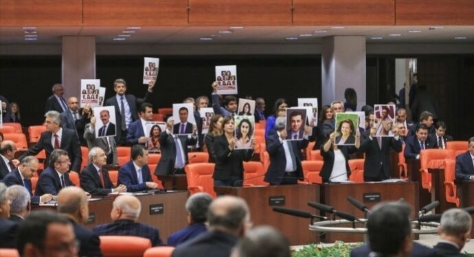 AİHM, HDP’li vekiller için hak ihlali kararı verdi: Vekiller tahliye edilmeli