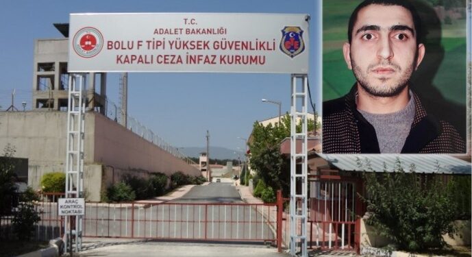 Kolu olmayan tutukluya kitap taşıttırmak istediler!