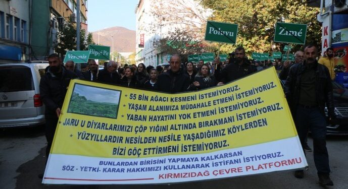Dersim Belediyesi’ne katı atık protestosu