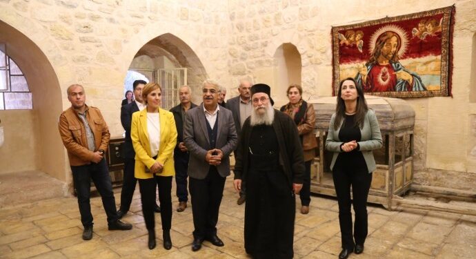 HDP’liler Süryanilerle bir araya geldi