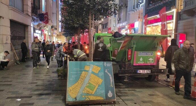 Ağaçlar ‘güvenlik’ için söküldü