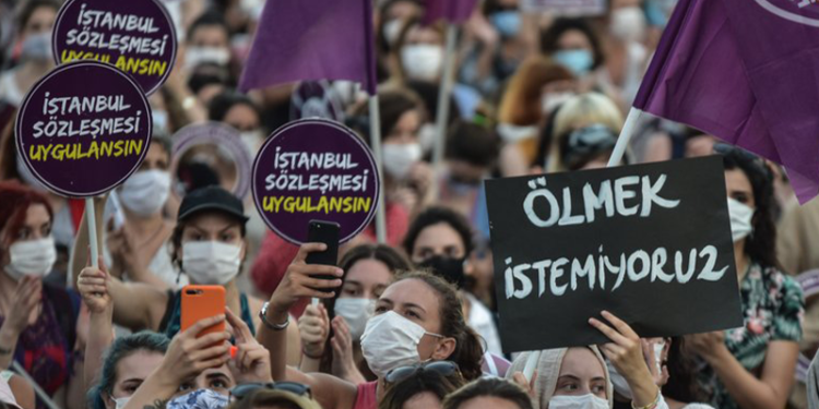 10 ayda kadın cinayetlerinde yüzde 88 artış!