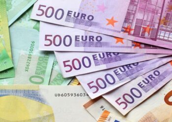 Euro 19 liranın üzerine çıktı