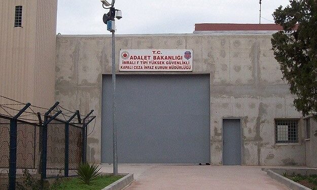 Hukuksuzluğun başladığı yer: İmralı