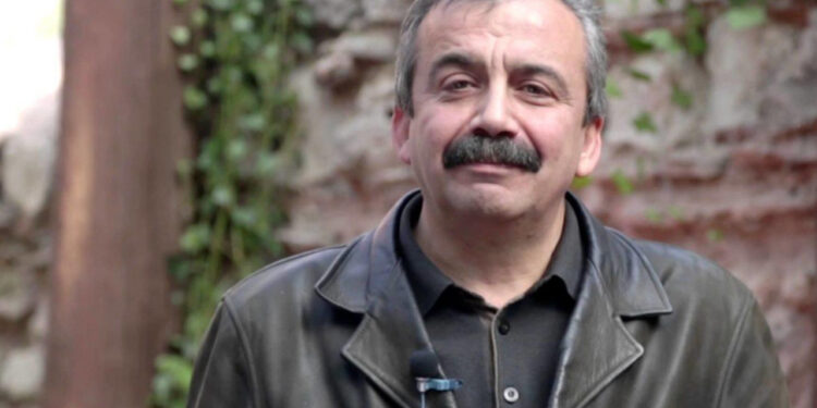 Önder’e 5 ay hapis cezası verildi