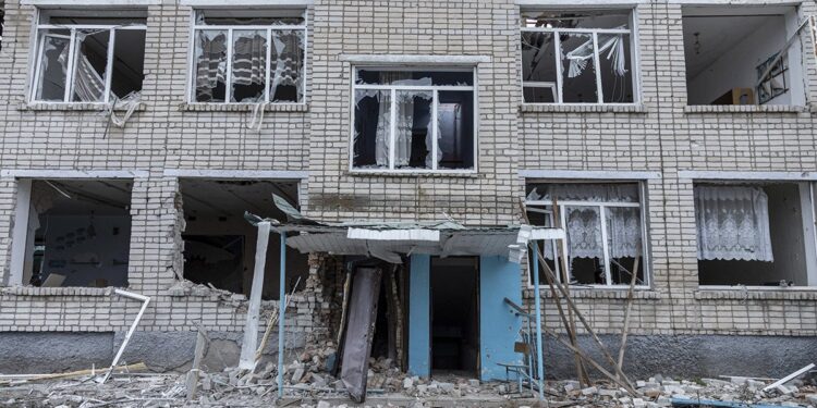 Rusya’dan Ukrayna’da birçok kente saldırı: Elektrik altyapısı çöktü