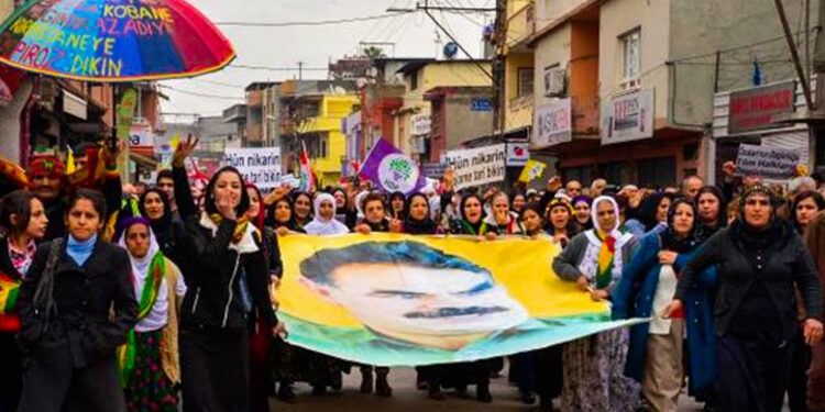 Tecridi yurttaşlar değerlendirdi: İmralı’da başlıyor topluma yayılıyor