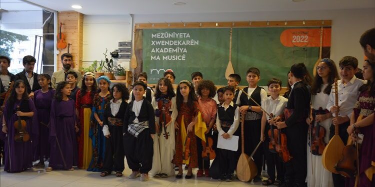 Kürt çocukları müziksiz kalmayacak