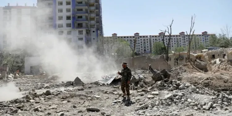 Afganistan’da patlama: 15 kişi öldü