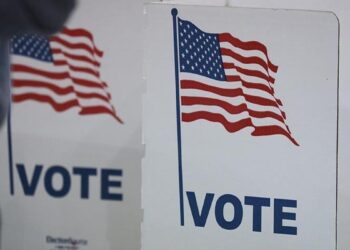 Temsilciler Meclisi’nde Cumhuriyetçiler, Senato’da Demokratlar önde