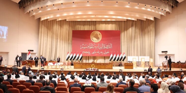 Iraklı parlamenter Türkiye’nin ‘sınırları aştığını’ söyledi, hükümeti eleştirdi