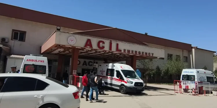 Şırnak’ta 76 öğrenci zehirlendi