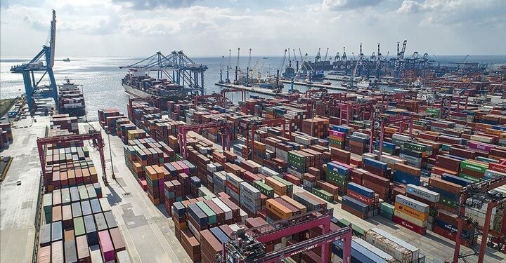 Dış ticaret açığı yüzde 421.7 arttı!