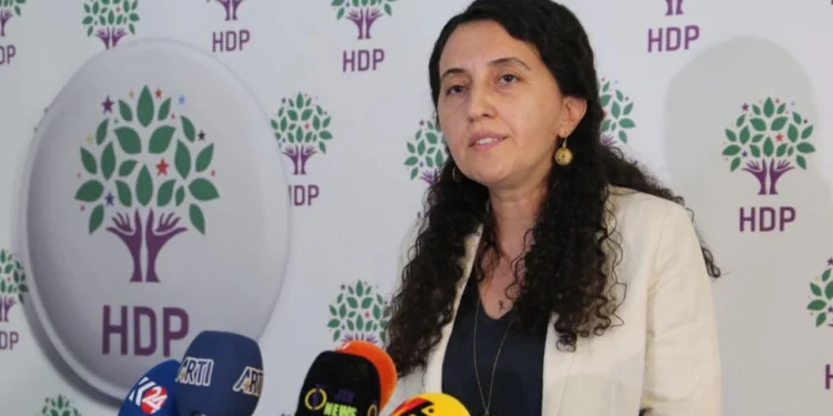 HDP’den Anayasa açıklaması: İktidar fırsatçılık yapıyor