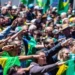 Bolsonaro destekçileri Nazi selamı ile orduyu darbeye çağırdı