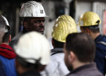 Amasra'da patlama yaşanan maden ocağındaki arama kurtarma çalışmaları sürüyor