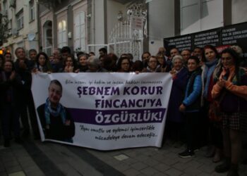 Fincancı’ya özgürlük nöbeti: TTB’yi geri yasalarla yönetemezsiniz