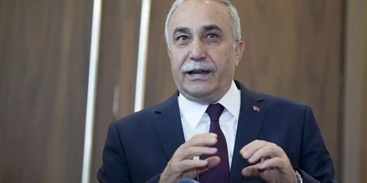 Fakıbaba kendisini tehdit eden ismi açıkladı