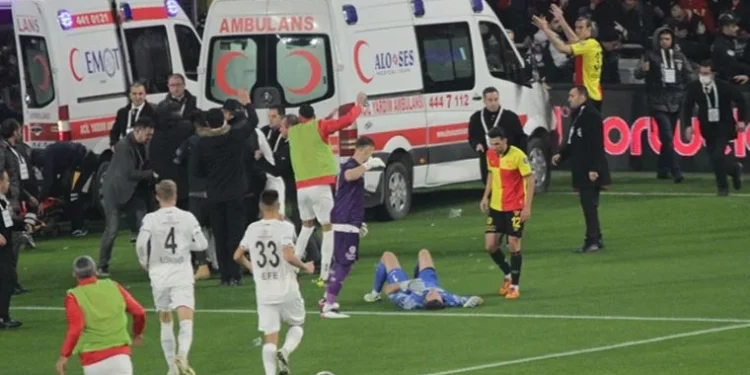 Derbi kavgasında 21 gözaltı