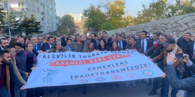 ‘İktidarın kurduğu Cemevi Başkanlığı kansız katliamdır’