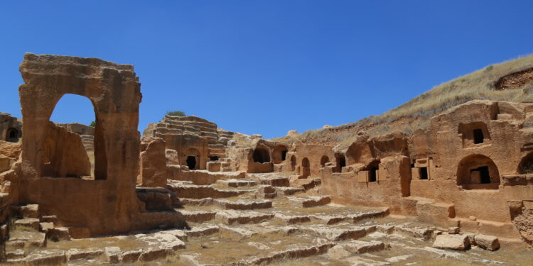 Dara Antik Kenti imara açıyor!