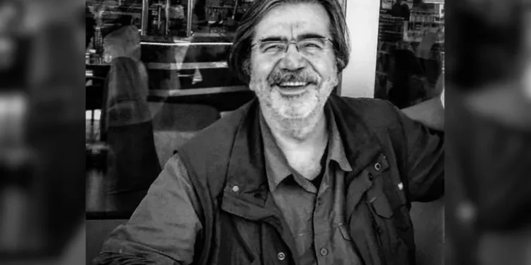 Tiyatrocu ve yazar Kurhan panellerle anılacak