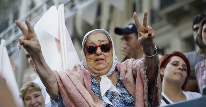 Arjantin yasta: Plaza de Mayo Anneleri’nden Bonafini hayatını kaybetti