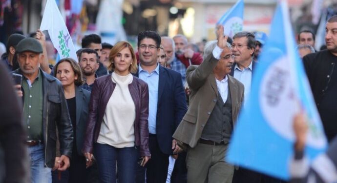 Sancar’dan Midyat’ta esnaf ziyareti