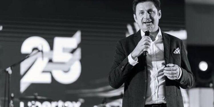 Rus milyarder Taran helikopter kazasında öldü