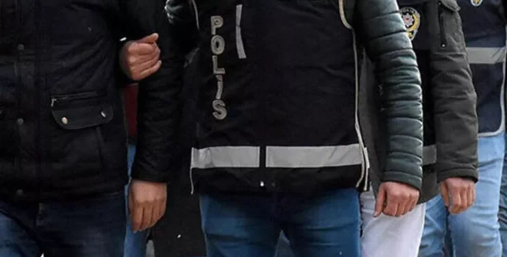 Van’da 3 muhtar gözaltına alındı