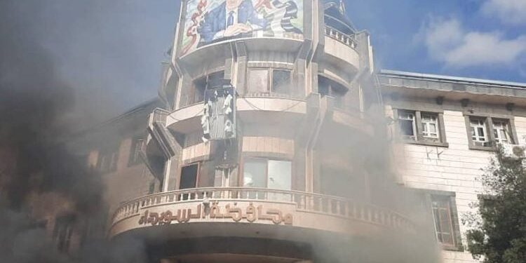 Süveyda’da akaryakıt krizi protesto edildi