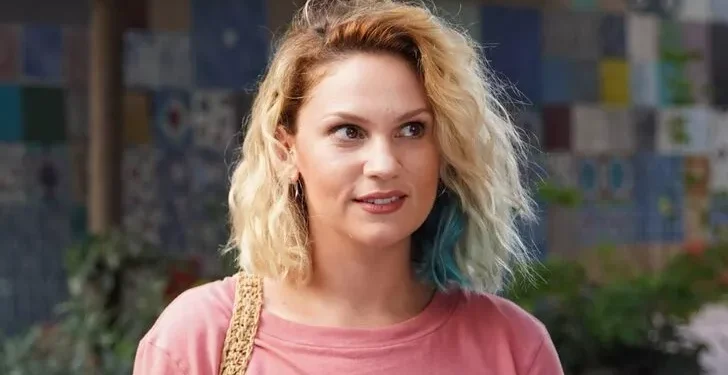 Farah Zeynep Abdullah’a ‘Orhan’a hakaret etti’ iddasıyla hapis cezası istendi