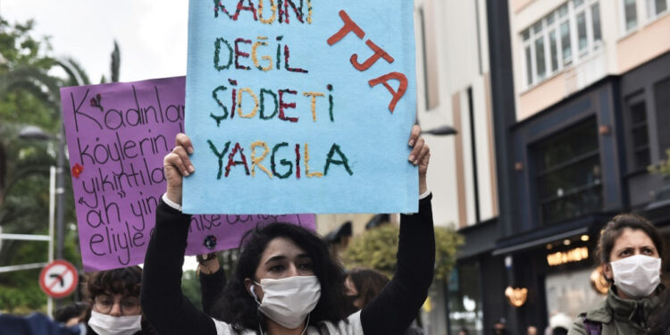 Kadınların tutuklanma gerekçeleri ortaya çıktı: TJA ajandası bile ‘suç’