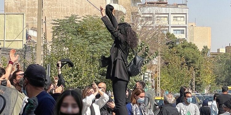 İran’da 18 bin kişi tutuklandı, 448 kişi katledildi