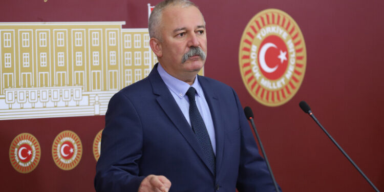 Turan: Cebimizden çıkan vergiler İHA’lara, SİHA’lara gidiyor