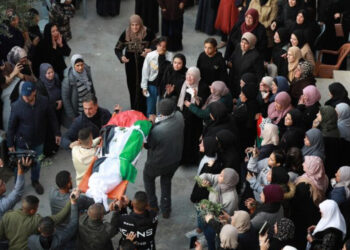 İsrail askerlerinin vurduğu Filistinli çocuk defnedildi