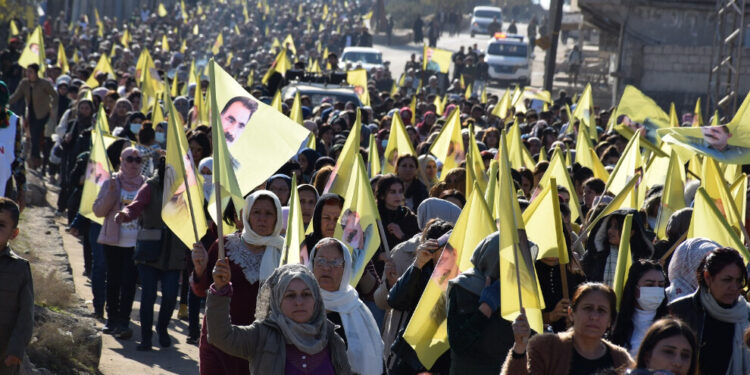 Dêrik’te binler yürüdü, Adana ve Êlih’te tecrit protesto edilecek