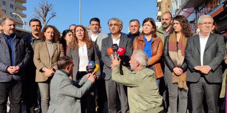 Sancar’dan DBP’ye ziyaret: Bu yürüyüşü durduramayacaksınız