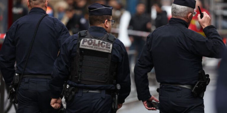 Fransa’da Kürtçe şarkı çalan esnafa saldıran ırkçı Türkiyeli tutuklandı