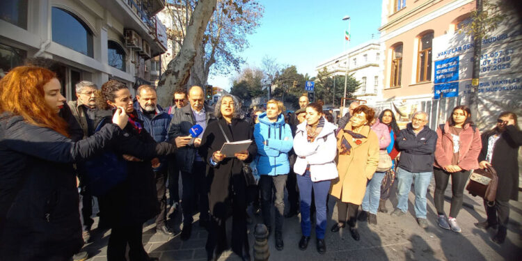 İran’daki idamlara karşı toplanan imzalar konsolosluğa alınmadı