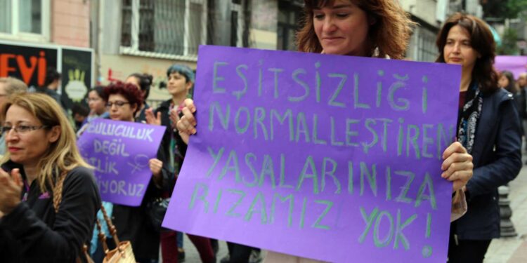 Kadının İnsan Hakları -Yeni Çözümler Derneği’nden siyasetçilere mektup