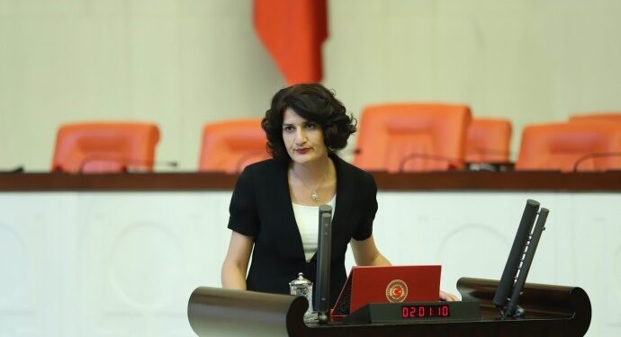 Güzel hakim karşısında: Bu dava bir kumpas