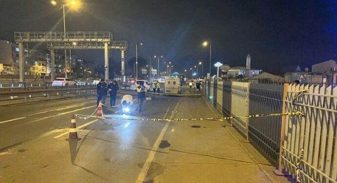 Polis tartıştığı bir genci öldürdü