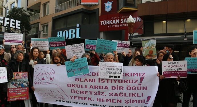 İzmir’den seslendiler: Savaşlara değil, çocuklara bütçe ayrılsın