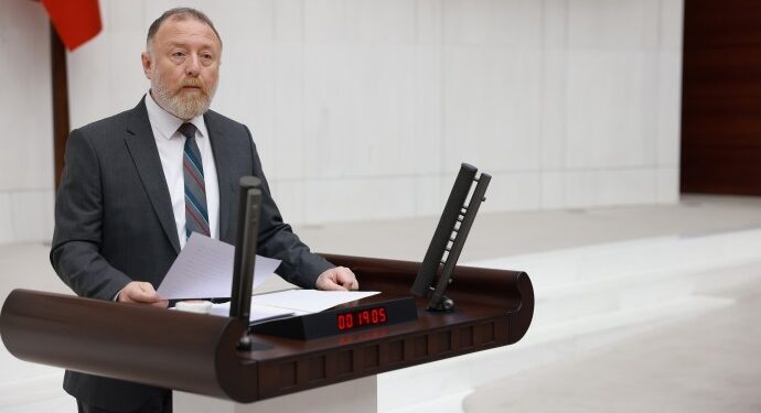 Temelli: Toplumu savaş bütçesine Kürt düşmanlığı ile ikna etmeye çalışıyorsunuz