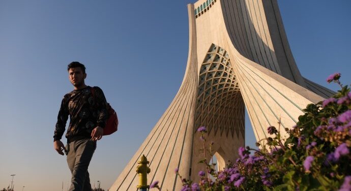 İran ve Rojhilat halkı azadîye yolunda kararlı