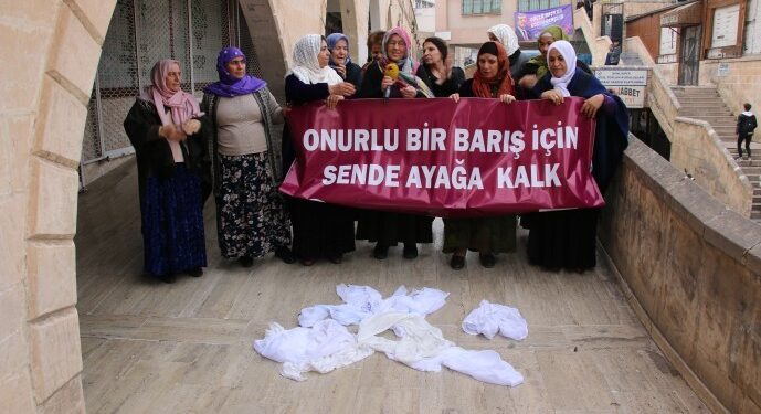 Barış Anneleri: Biz tecridi istemiyoruz, barışı istiyoruz